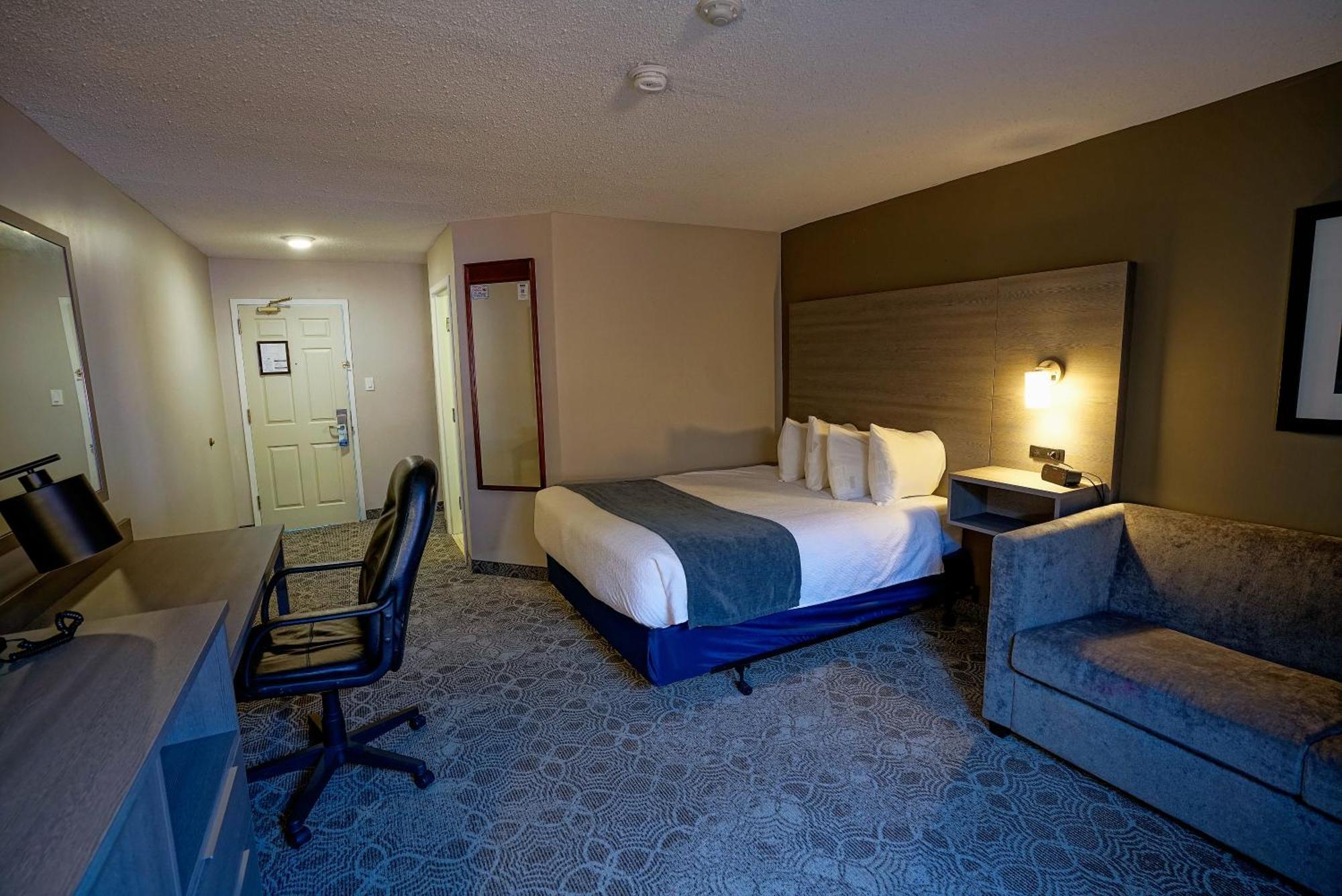 Travelodge Hotel By Wyndham Sudbury Exterior photo